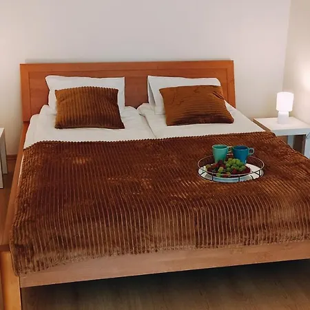 Family One Bedroom With Park View, Up To 4 Guests, Self Check-in Apartamento Riga