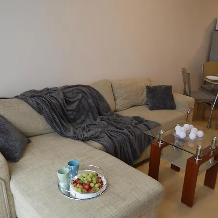 Family One Bedroom With Park View, Up To 4 Guests, Self Check-in Riga